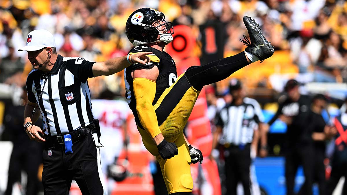 Pittsburgh Steelers linebacker T.J. Watt (90) celebrates a sack during the second quarter against the Atlanta Falcons at Acrisure Stadium.