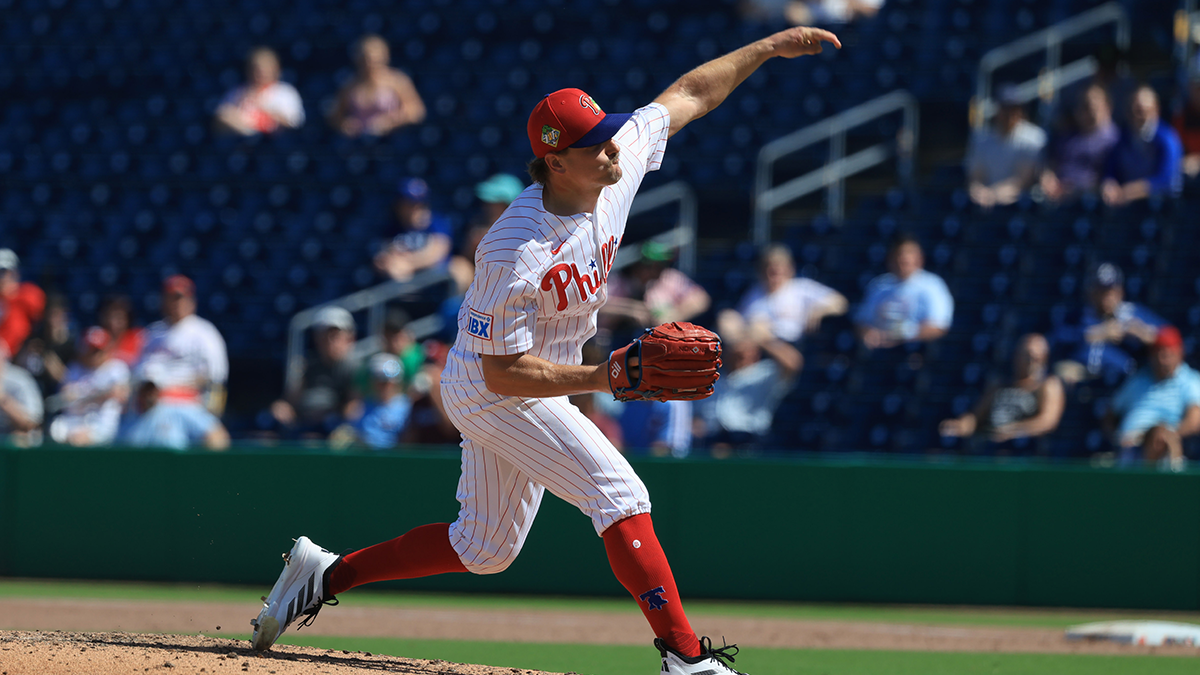 https://wp.clutchpoints.com/wp-content/uploads/2026/09/Tanner-Banks-pitching-during-spring-training.png
