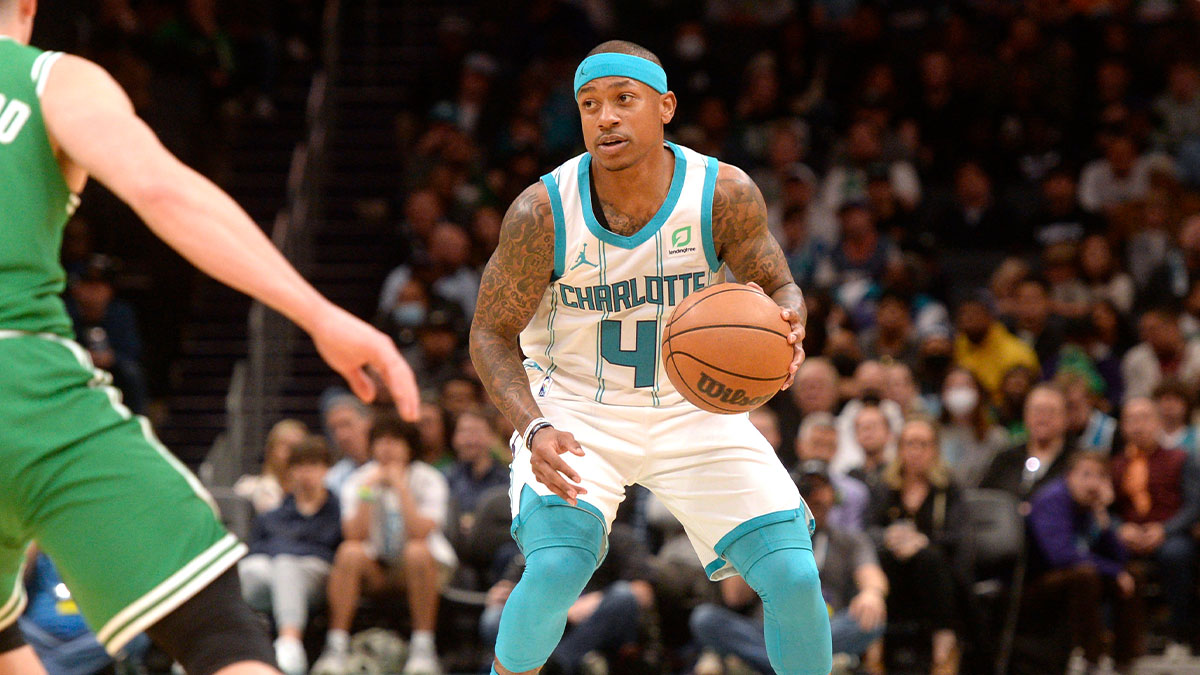 https://wp.clutchpoints.com/wp-content/uploads/2026/09/Thomas-Hornets.jpg