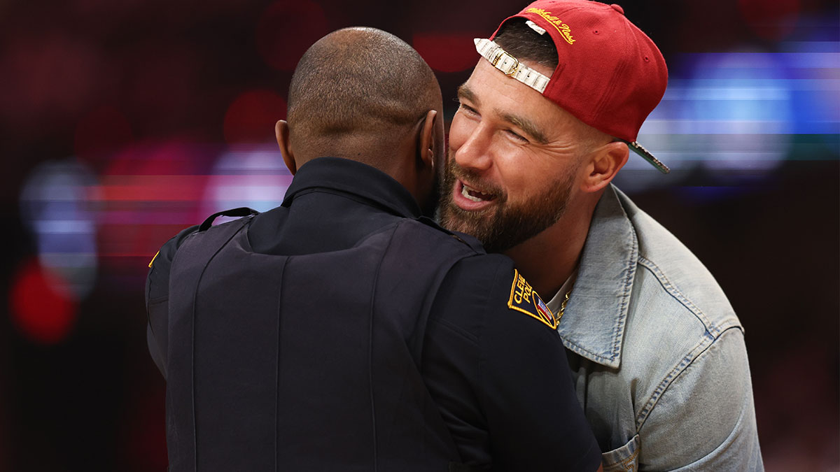 https://wp.clutchpoints.com/wp-content/uploads/2026/09/Travis-Kelce-at-NBA-game.jpg