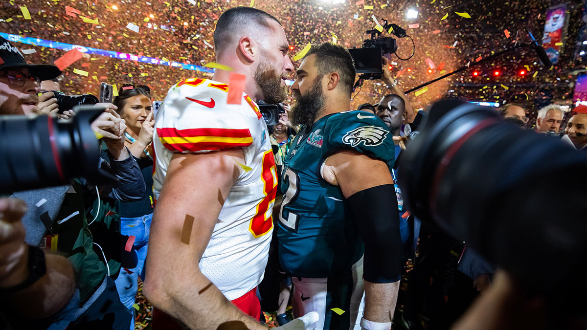 https://wp.clutchpoints.com/wp-content/uploads/2026/09/Travis-and-Jason-Kelce-1.jpg