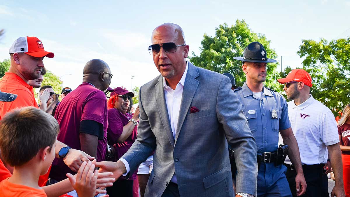 Virginia Tech HC James Franklin’s first ‘Enter Sandman’ entrance is spectacular