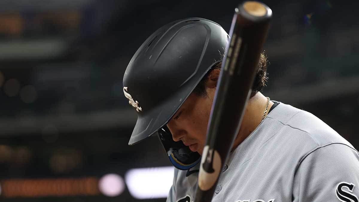 2026 AL Playoff Picture: 18-pitch walk gives White Sox leg up on ...