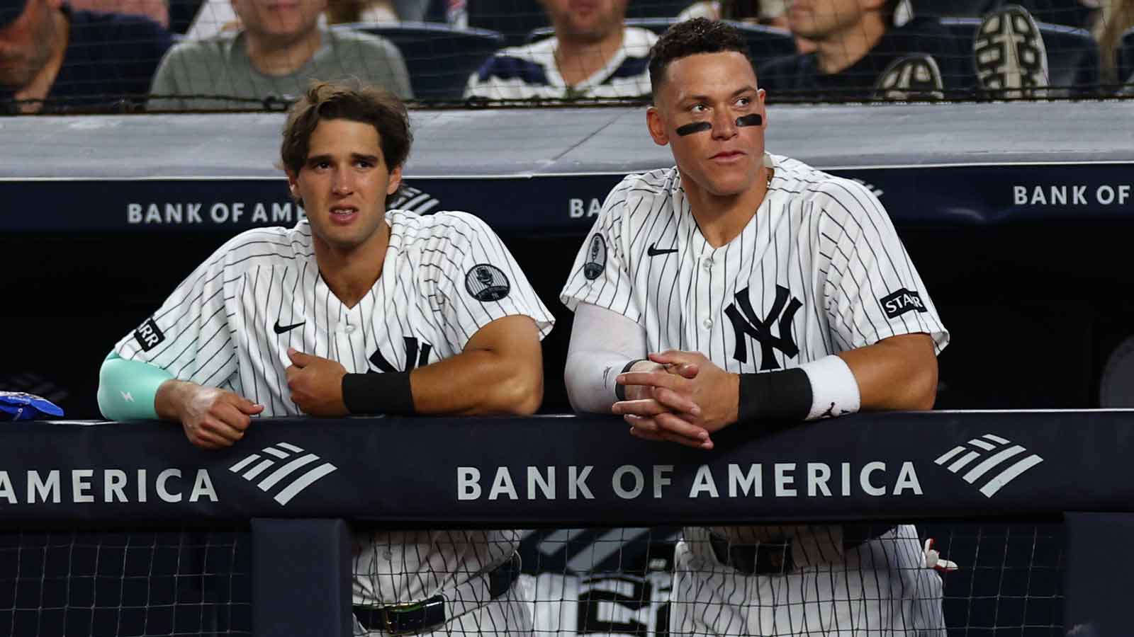 https://wp.clutchpoints.com/wp-content/uploads/2026/09/Yankees-right-fielder-Spencer-Jones-78-and-right-fielder-Aaron-Judge-1.jpg