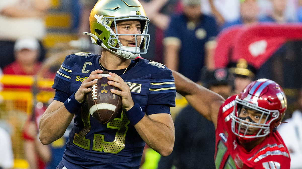 CJ Carr fires back at narrative that Notre Dame football should've ‘steamrolled' Wisconsin from opening kickoff