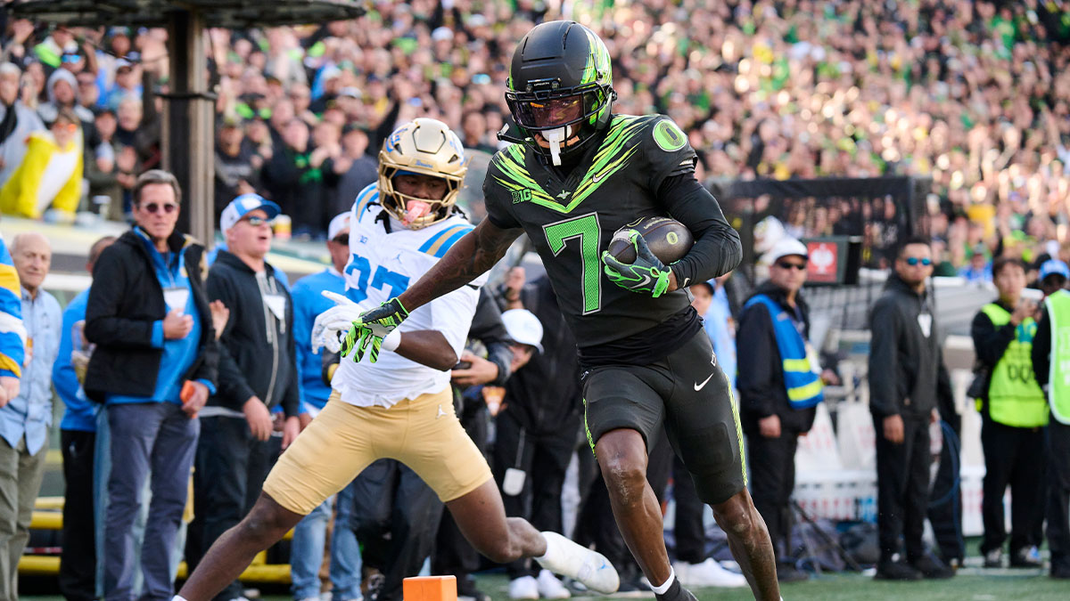 Oregon’s Evan Stewart remains doubtful for Nebraska clash