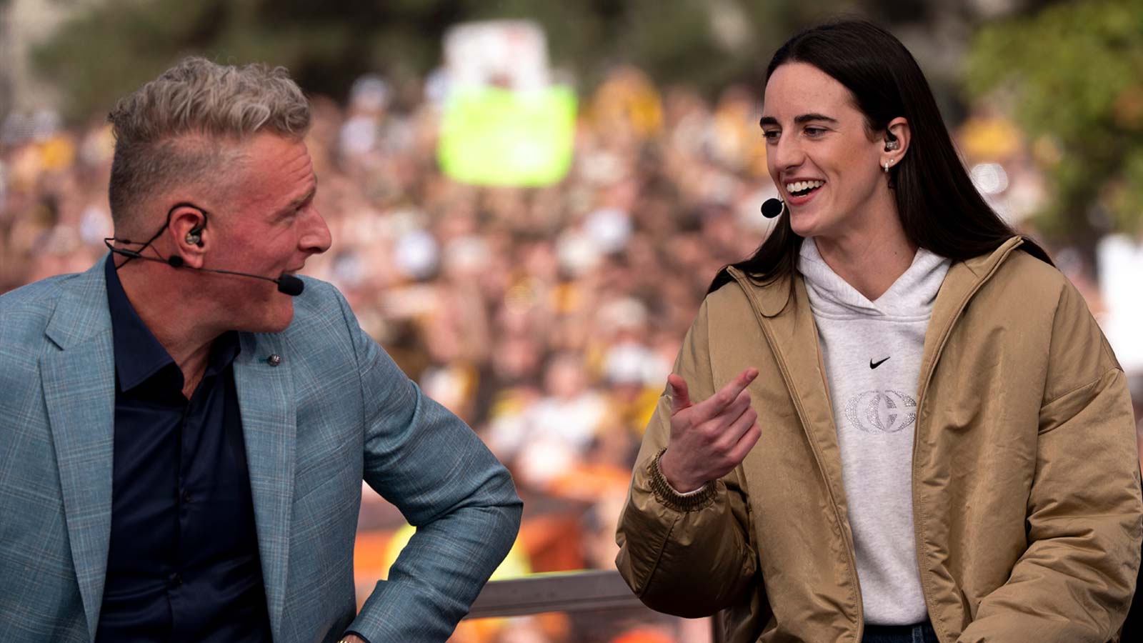 https://wp.clutchpoints.com/wp-content/uploads/2026/10/ESPNs-Pat-McAfee-with-Caitlin-Clark-on-College-GameDay.jpg