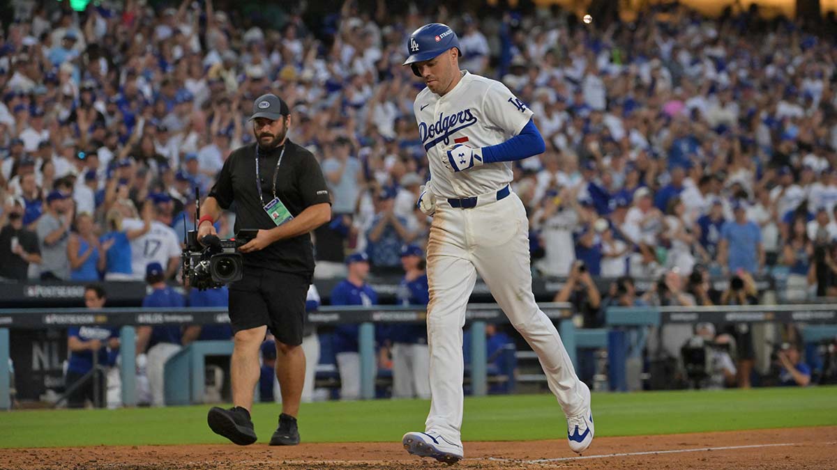 Dodgers’ Freddie Freeman gets closer to breaking Jose Altuve’s record with HR vs. Braves