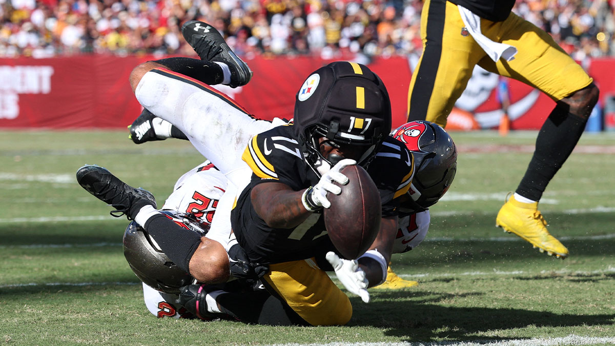 Oct 18, 2026; Tampa, Florida, USA; Pittsburgh Steelers wide receiver Germie Bernard (17) scores a /td/ during overtime against the Tampa Bay Buccaneers at Raymond James Stadium.