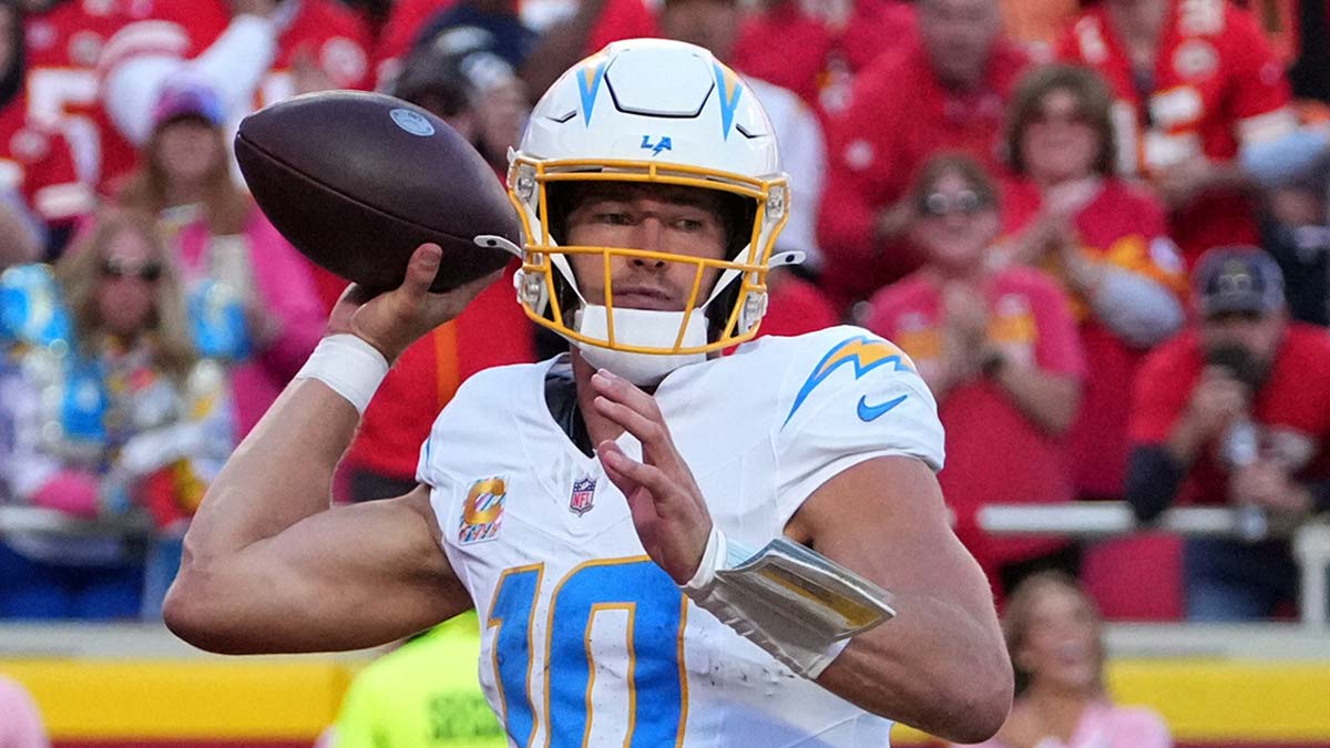 Does Field Yates replace Justin Herbert with Chargers’ No. 1 pick in ESPN mini-mock?