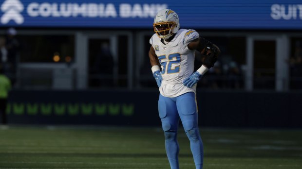 Chargers news: Insider urges LA to pursue Khalil Mack trade if nightmare season continues to spiral