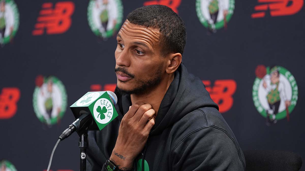 Joe Mazzulla hits Celtics with disclaimer warning on high training camp vibes