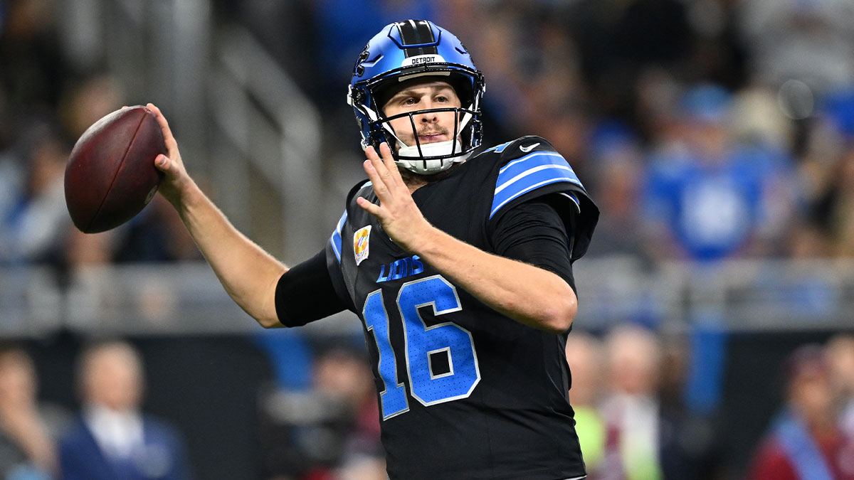 Lions spammed all the emotes after crucial penalty in Packers win