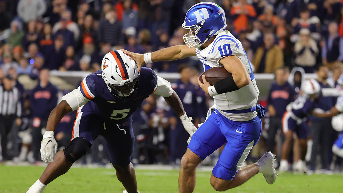 Virginia’s Kam Robinson volleyball sets himself an all-time great interception vs. Duke