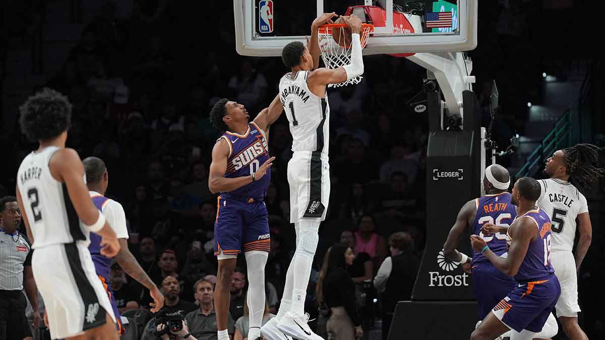 Spurs’ Victor Wembanyama goes full 2K mode with insane contest-level dunk